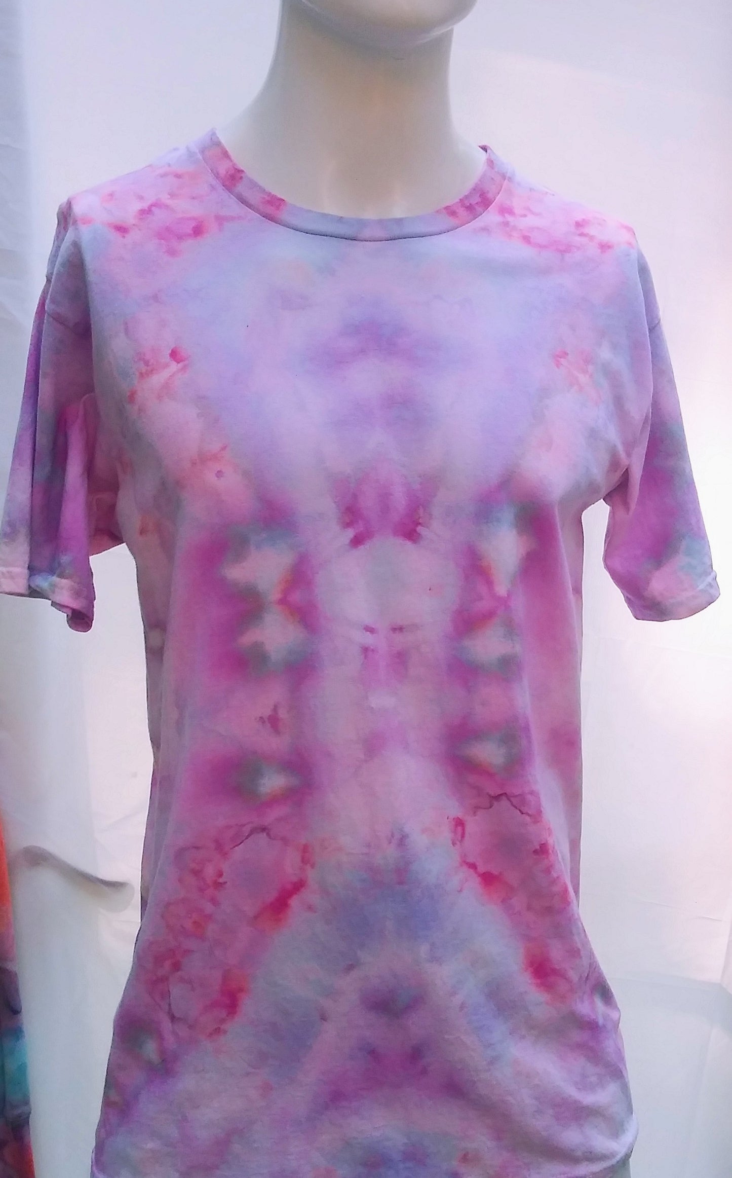 Tie dye large Gildan t-shirt