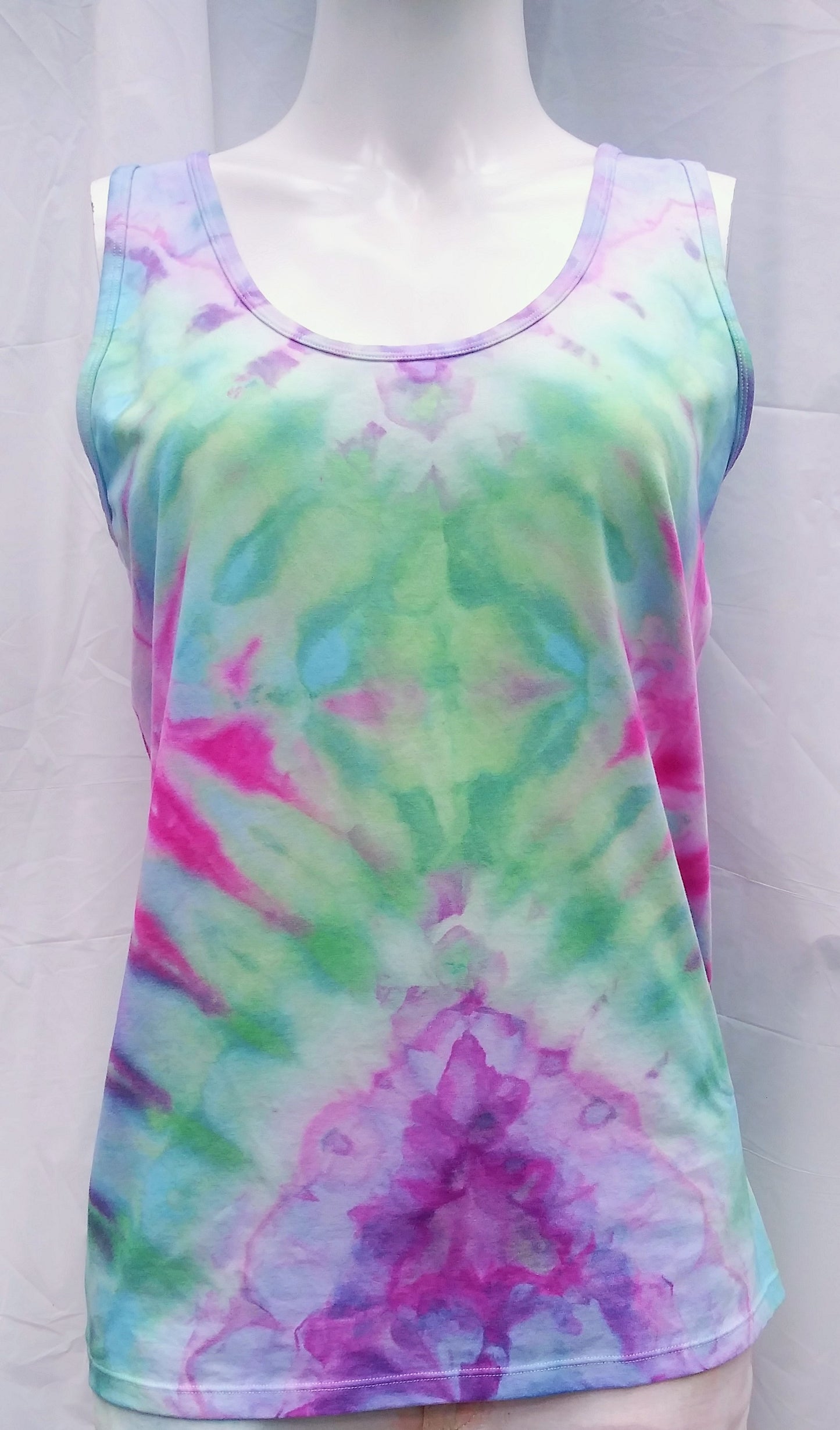 Tie dye ladies extra large anvil tank top