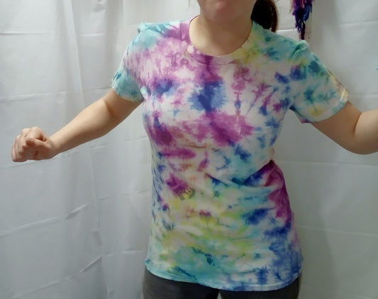 Tie-dyed pocket t-shirt