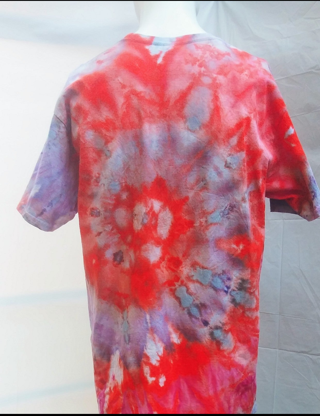 Tie-dye gildan t-shirt #1213